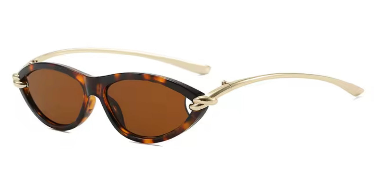 Bottega Veneta Cat eye sunglasses