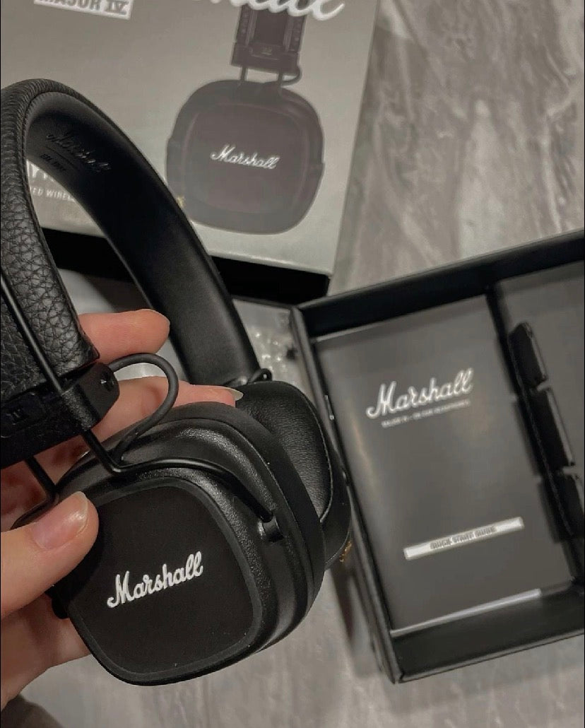 Marshall Headphones Major V( With box & proper packaging)