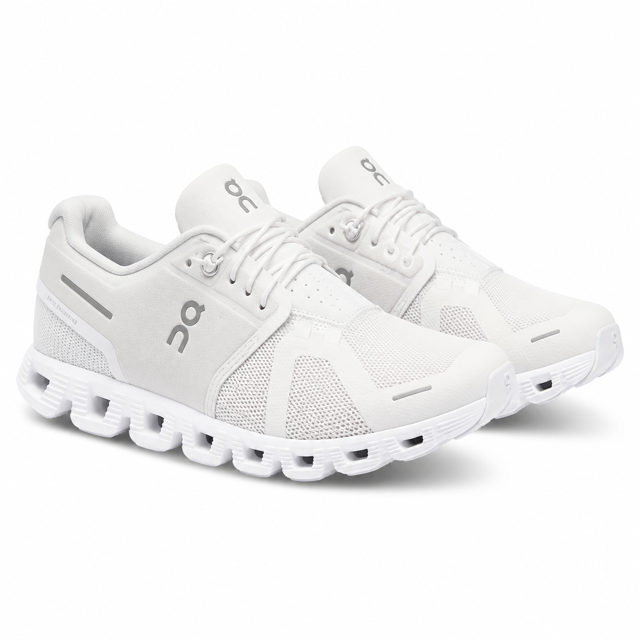 On running sneaker Cloud 5(With Box & Proper Packaging)
