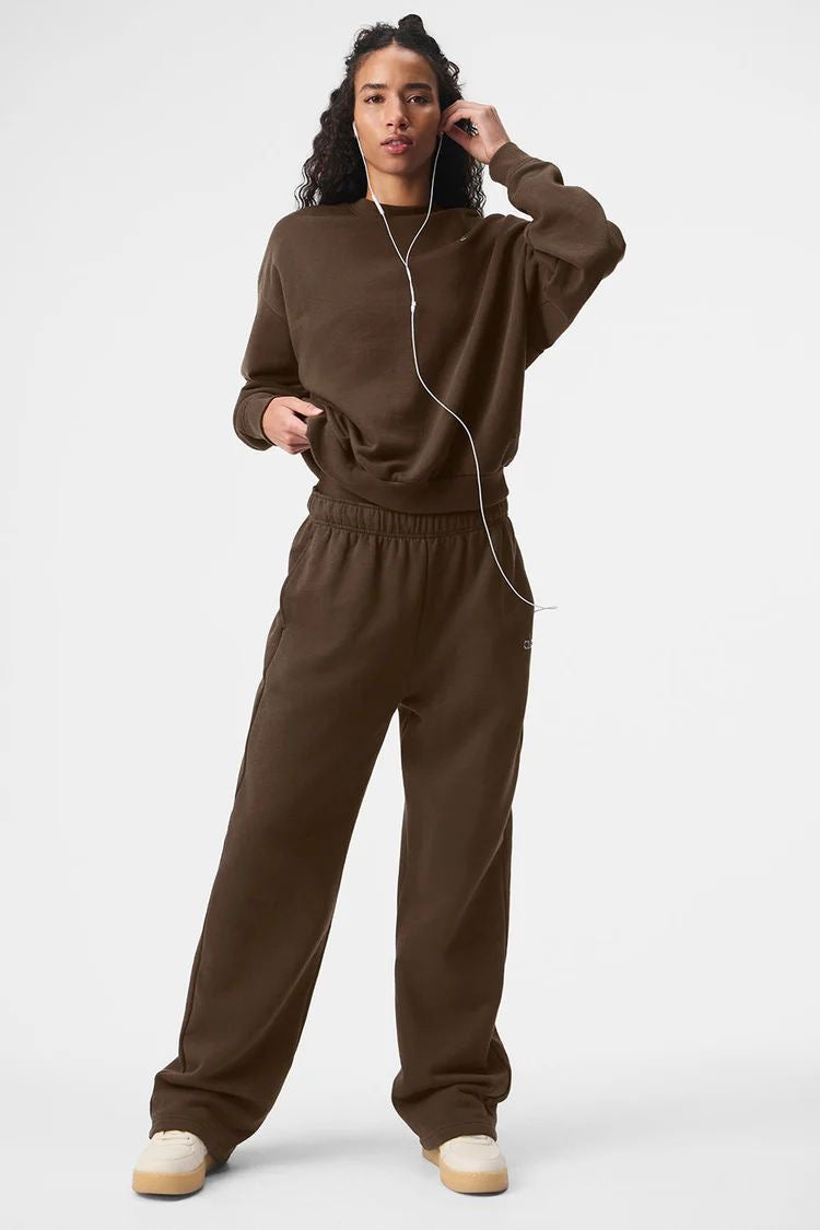 Accolade Crew Neck Pullover & Accolade Straight Leg Sweatpants Set