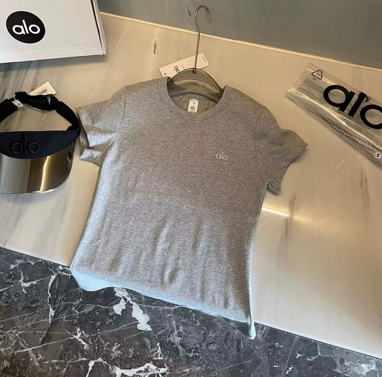 Alo all day short sleeve shirts