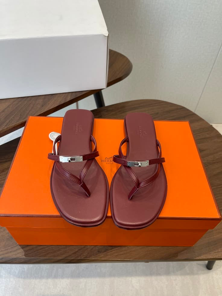 Hermes-Kelly Thong Flats (With box & Proper Brand Packaging)