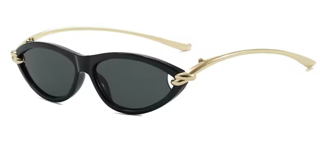 Bottega Veneta Cat eye sunglasses